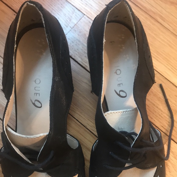 Donated! Boutique 9 Cutout Spectator Pumps - Picture 11 of 13